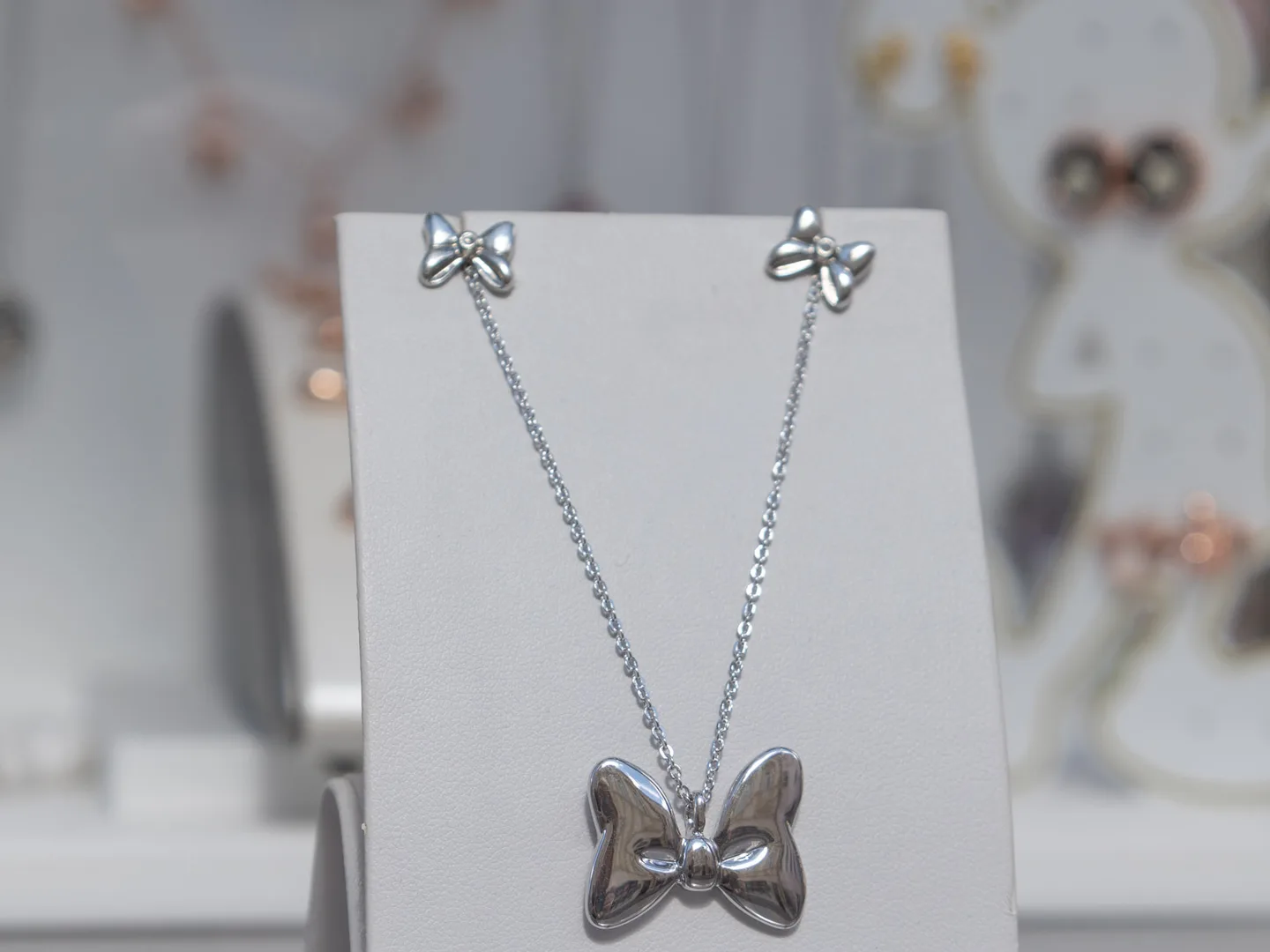 Couture Kingdom rose gold mickey fül formájú kristályos medál lánc